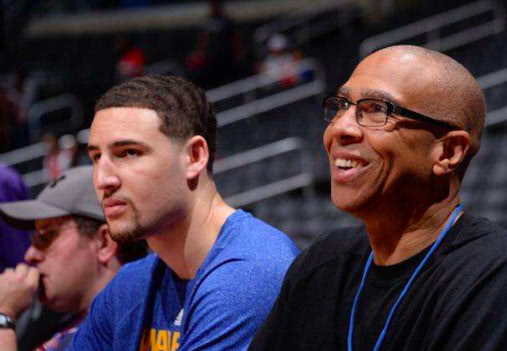 阿尔卡拉斯在迈阿密的度假vlog（阿尔卡拉斯迈阿密之旅Vlog）