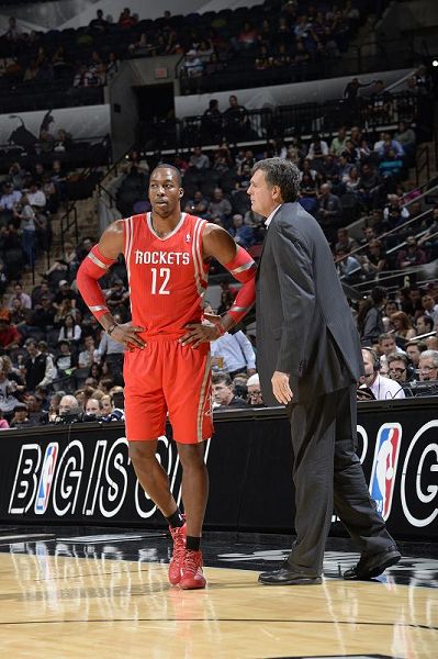 罗马诺：在内马尔遭遇重伤前，有多家俱乐部密切关注他的动态（罗马诺：内马尔重伤前，多家俱乐部持续关注其动向）