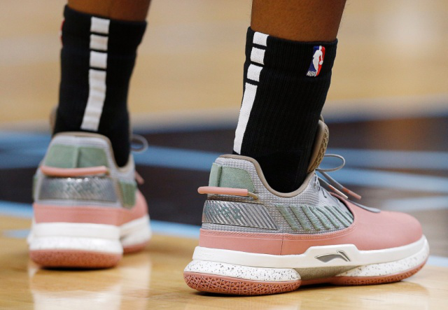 韩K联战报：尤里点射制胜，济州1-0水原三星，占得先机（韩K联战报：尤里点球致胜，济州1-0力克水原三星抢得先机）